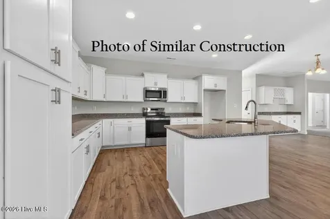 2007 Sharpnose Street New Bern NC 28562