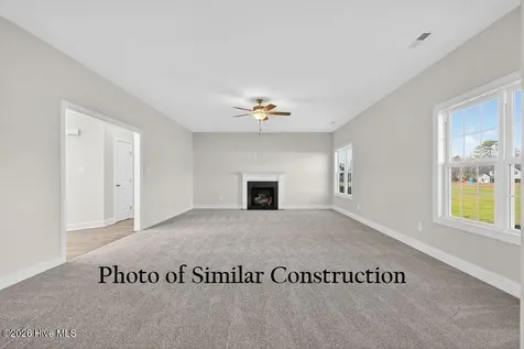2007 Sharpnose Street New Bern NC 28562