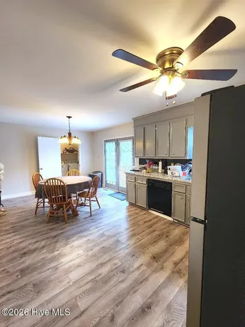 319 Oak Grove Avenue Greenville NC 27834
