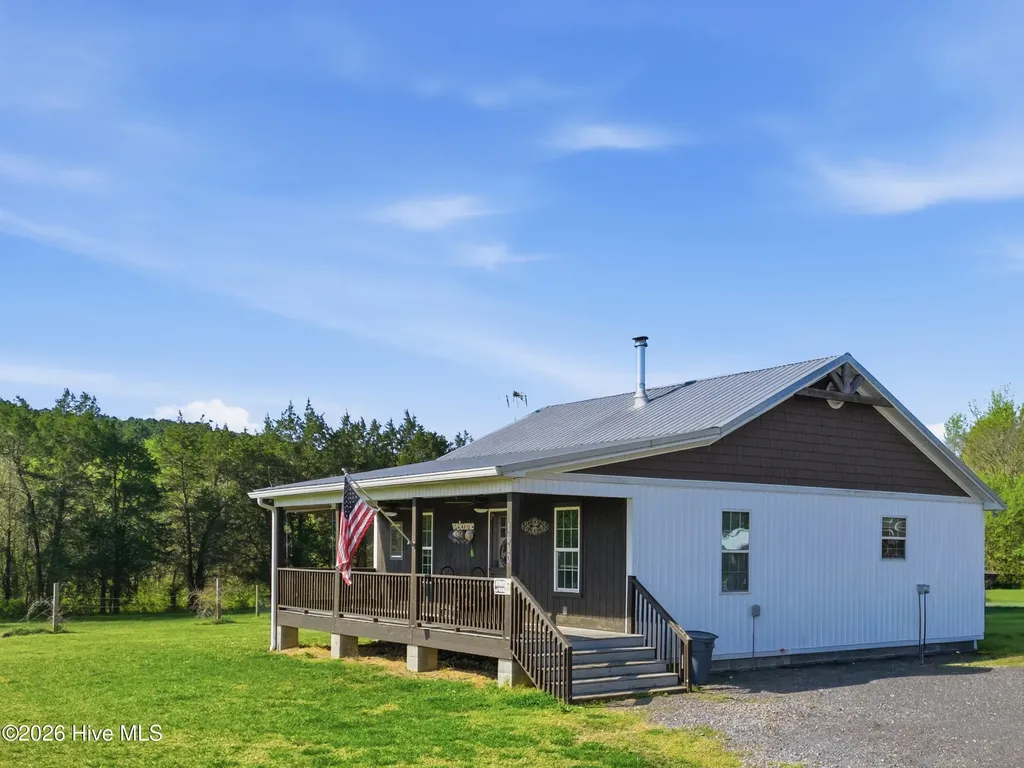 1640 Bear Poplar Road Cleveland NC 27013