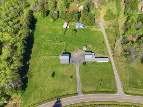 1640 Bear Poplar Road Cleveland NC 27013