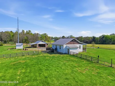 1640 Bear Poplar Road Cleveland NC 27013