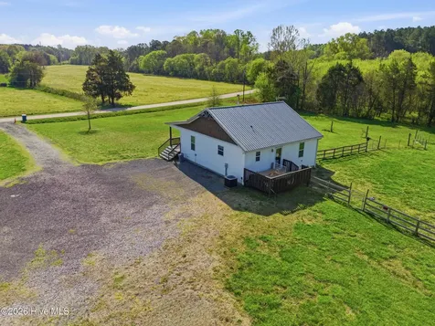 1640 Bear Poplar Road Cleveland NC 27013
