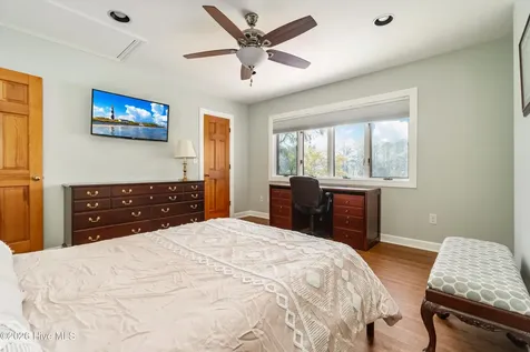 175 Gus Lane New Bern NC 28562