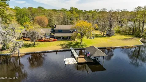 175 Gus Lane New Bern NC 28562