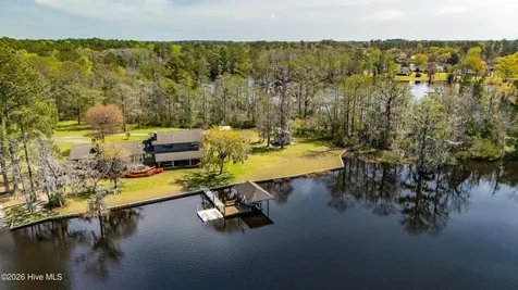 175 Gus Lane New Bern NC 28562