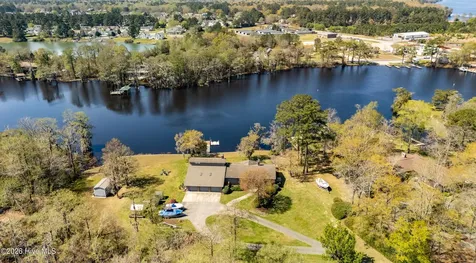 175 Gus Lane New Bern NC 28562