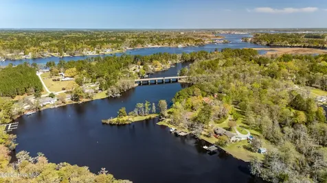 175 Gus Lane New Bern NC 28562