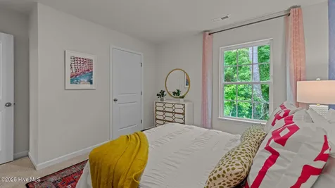 4044 Topsail Trail New Bern NC 28560