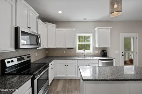 285 Scrub Oaks Drive Hampstead NC 28443