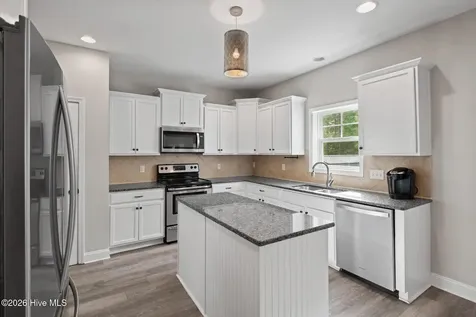 285 Scrub Oaks Drive Hampstead NC 28443