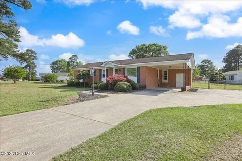 1806 Westover Drive Goldsboro NC 27530