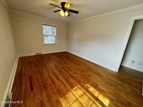 1307 Cogdell Drive Kinston NC 28501