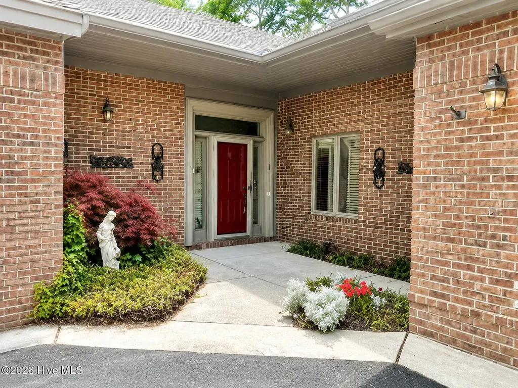 3701 Reston Court Wilmington NC 28403