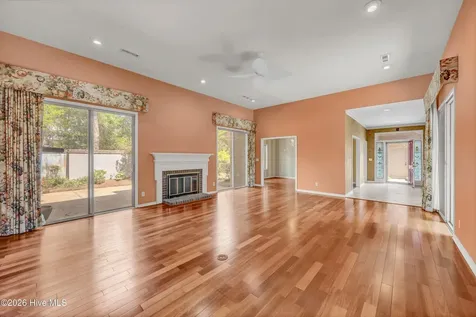 3701 Reston Court Wilmington NC 28403