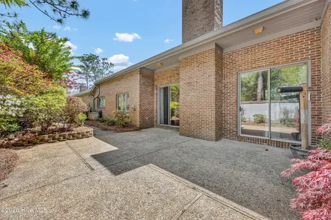 3701 Reston Court Wilmington NC 28403