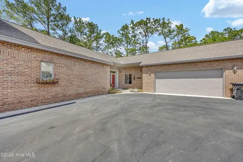 3701 Reston Court Wilmington NC 28403