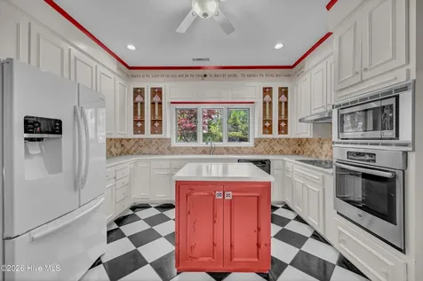 3701 Reston Court Wilmington NC 28403