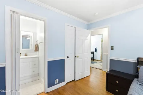 235 Oak Street Wallace NC 28466