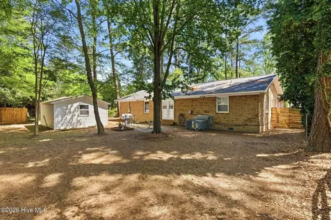 235 Oak Street Wallace NC 28466