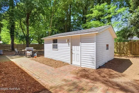 235 Oak Street Wallace NC 28466
