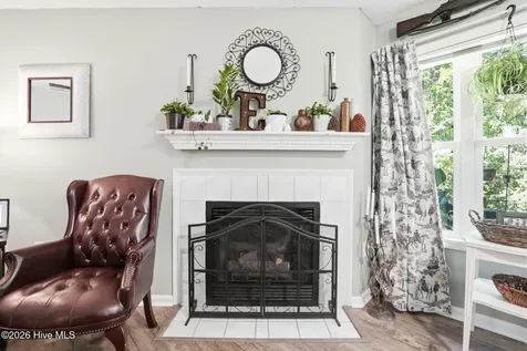 4108 Breezewood Drive Wilmington NC 28412