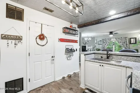 4108 Breezewood Drive Wilmington NC 28412