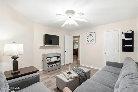 4108 Breezewood Drive Wilmington NC 28412