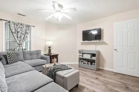 4108 Breezewood Drive Wilmington NC 28412