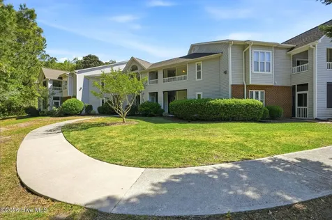 4108 Breezewood Drive Wilmington NC 28412