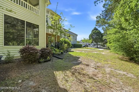 4108 Breezewood Drive Wilmington NC 28412