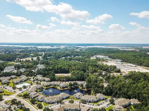 4108 Breezewood Drive Wilmington NC 28412
