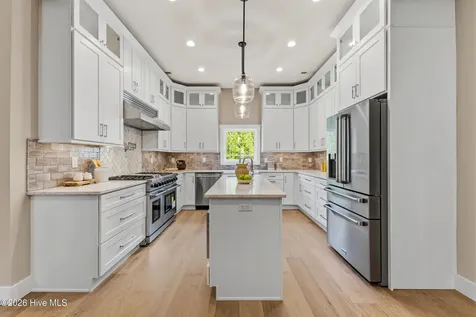 406 Compass Point Hampstead NC 28443
