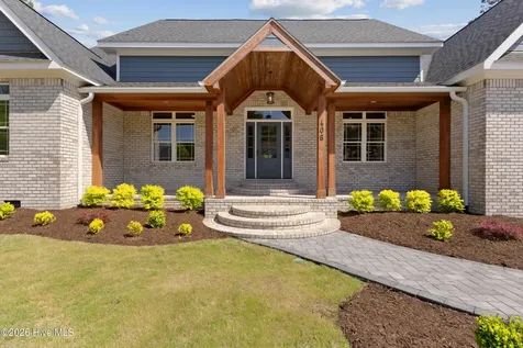 406 Compass Point Hampstead NC 28443