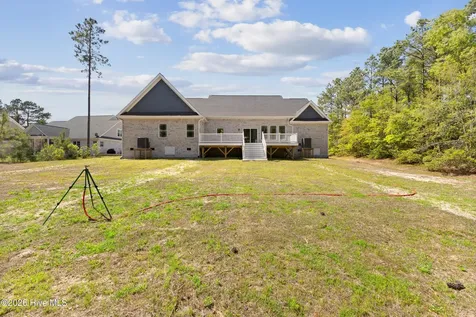 406 Compass Point Hampstead NC 28443
