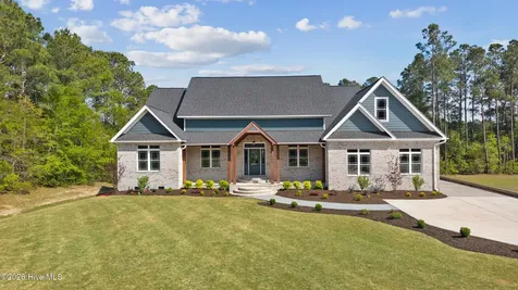406 Compass Point Hampstead NC 28443