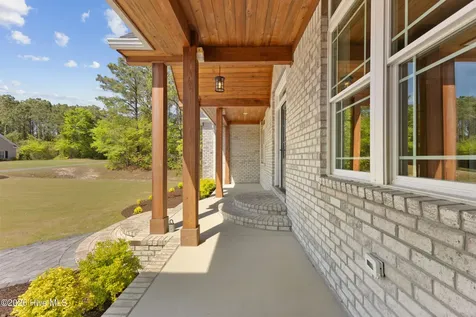 406 Compass Point Hampstead NC 28443