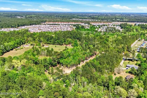 375 Wolfridge Road NE Leland NC 28451