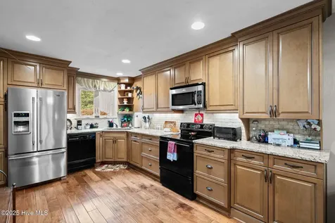 4 Foxhill Circle Foxfire Village NC 27281
