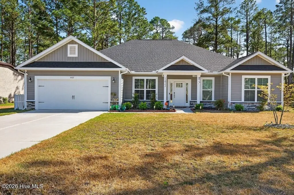 1422 Mona Passage Court New Bern NC 28560