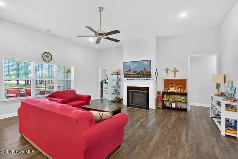 1422 Mona Passage Court New Bern NC 28560