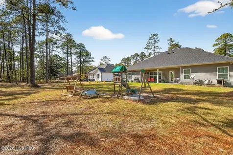 1422 Mona Passage Court New Bern NC 28560