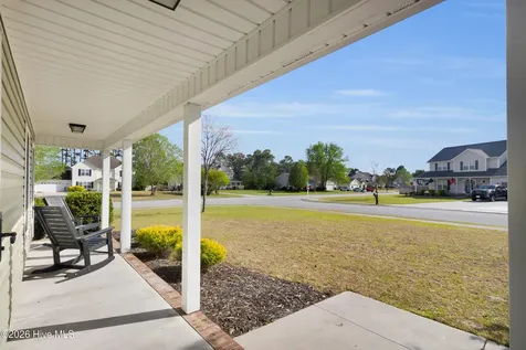 143 Tifton Circle Cape Carteret NC 28584