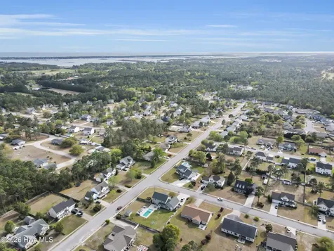 143 Tifton Circle Cape Carteret NC 28584