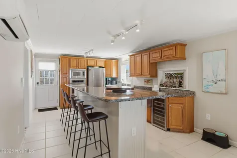 101 Delaware Avenue Carolina Beach NC 28428