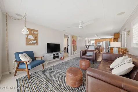 101 Delaware Avenue Carolina Beach NC 28428