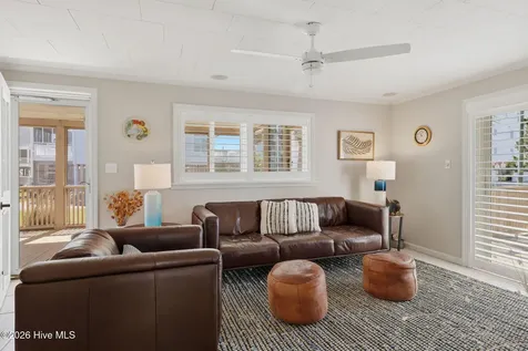 101 Delaware Avenue Carolina Beach NC 28428