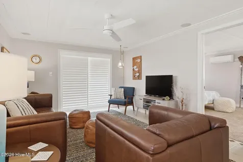 101 Delaware Avenue Carolina Beach NC 28428