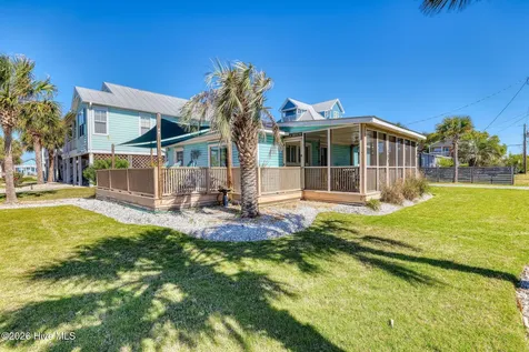 101 Delaware Avenue Carolina Beach NC 28428