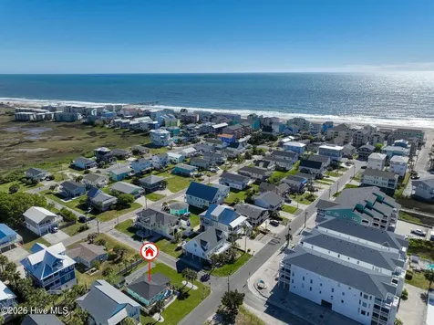 101 Delaware Avenue Carolina Beach NC 28428